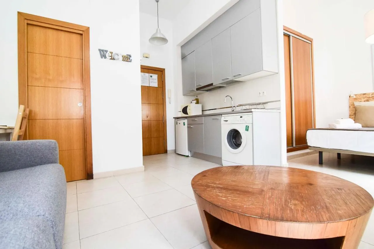 Malaga City apartments Barceló 0*,