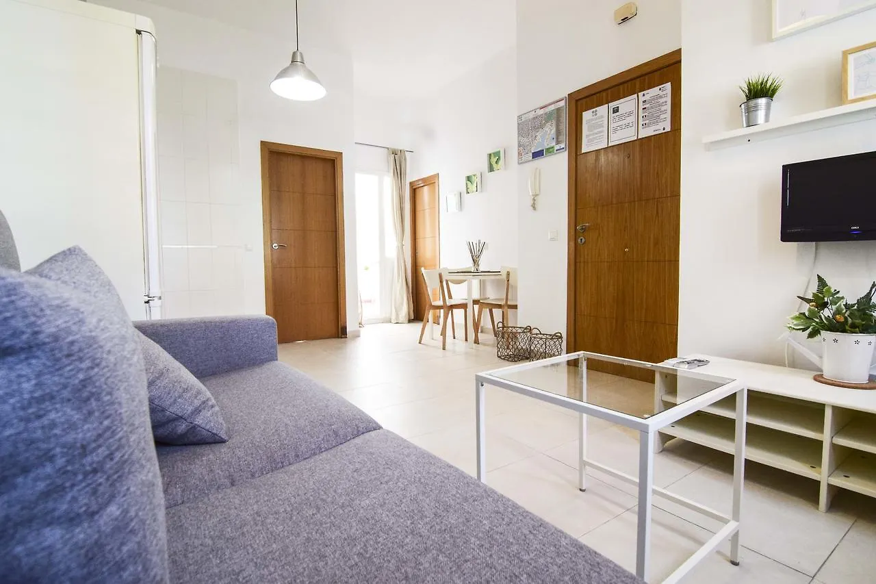 Malaga City Suites Barcelo 30 0*,  Spanien